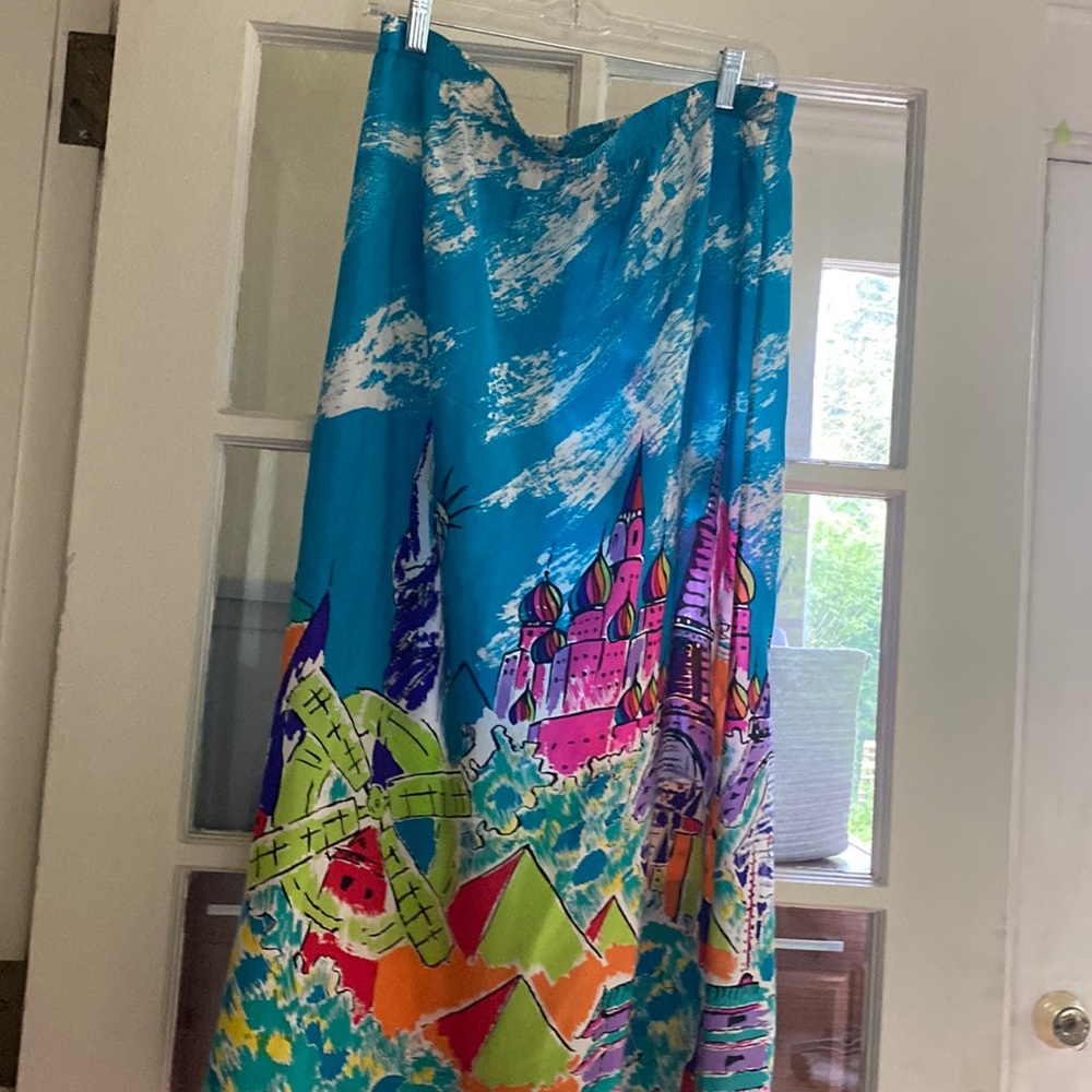 Vintage thrifted landmarks 100% silk skirt - Diane Gilman